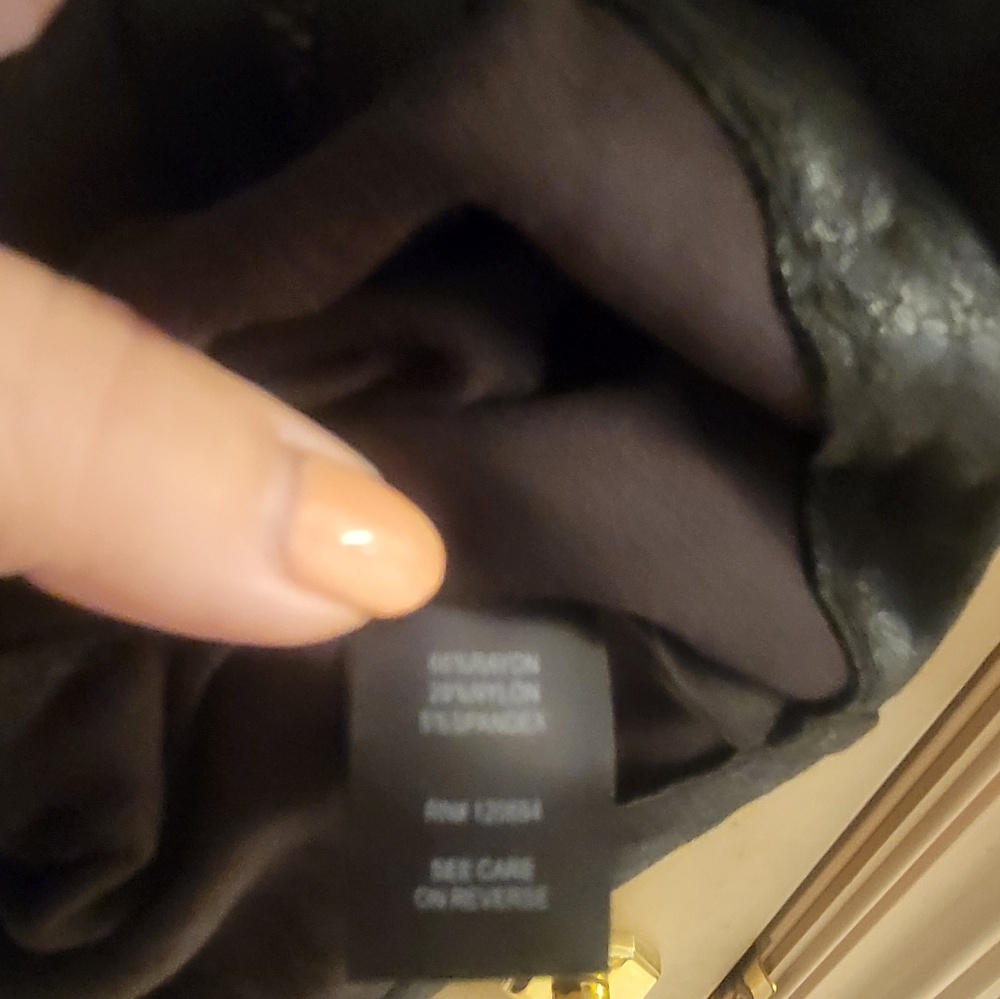 NWT Torrid 3X Womens Plus Sz 22/24 Faux Leather Skirt With Decrotive Zippers - Picture 7 of 11